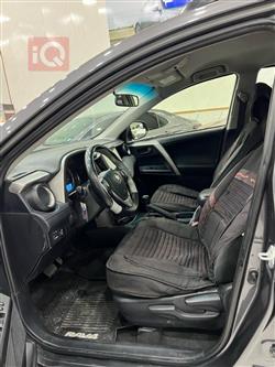 تۆیۆتا ڕاڤ 4